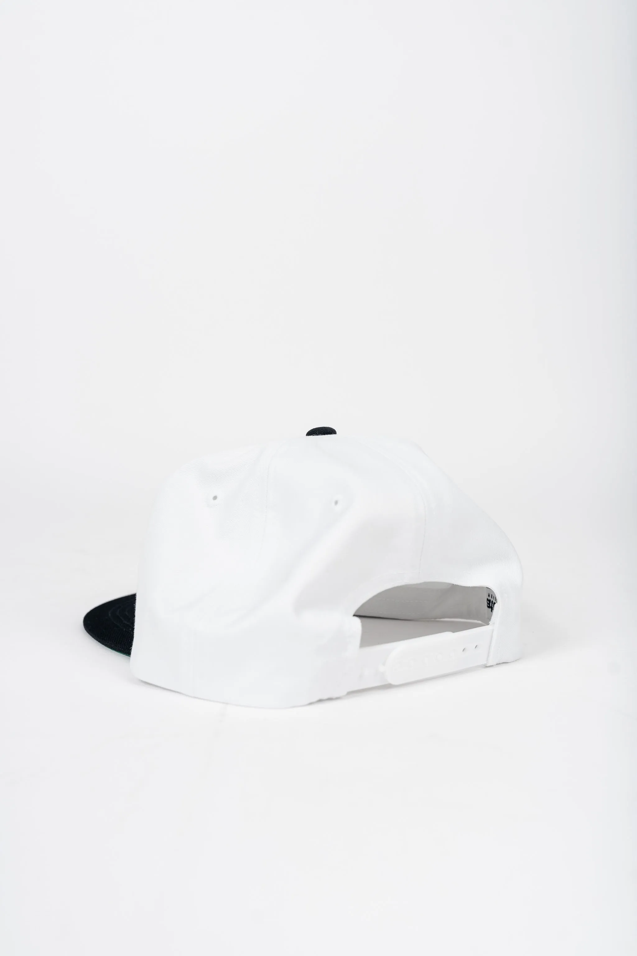 Atonal Unstructured Hat