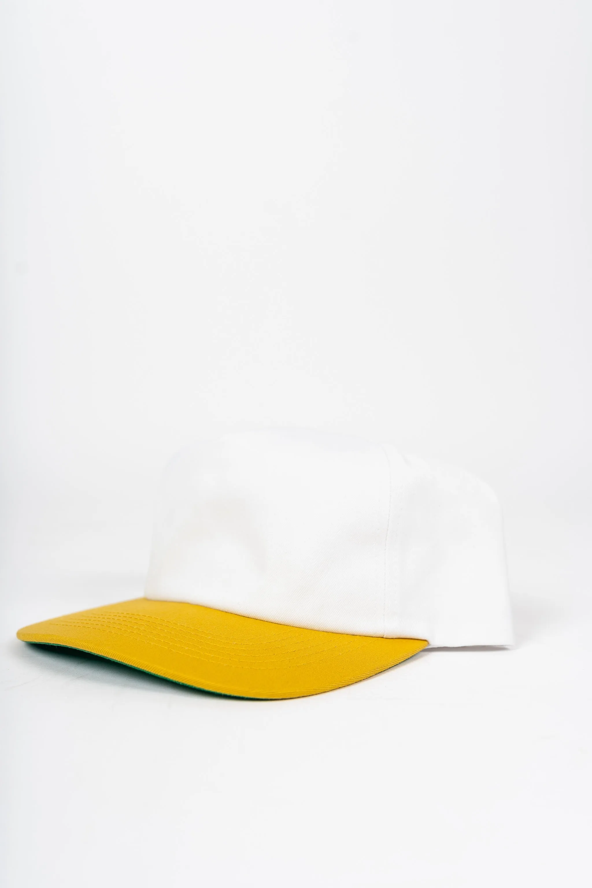 Atonal Unstructured Hat