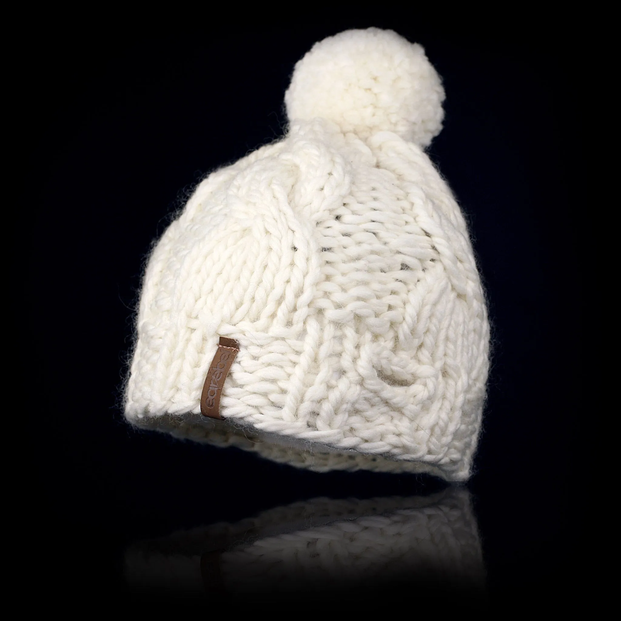 POMPOM BEANIE