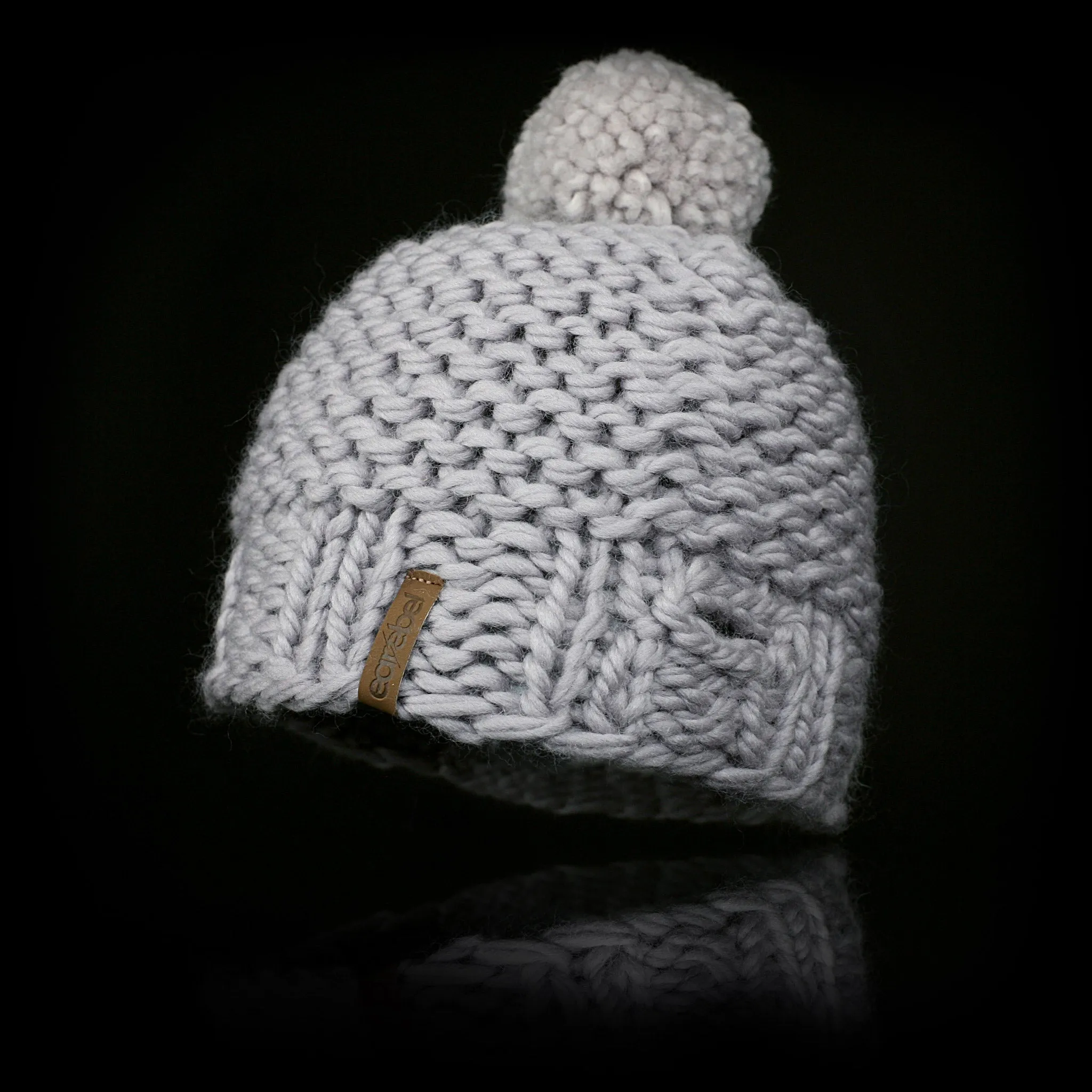 POMPOM BEANIE