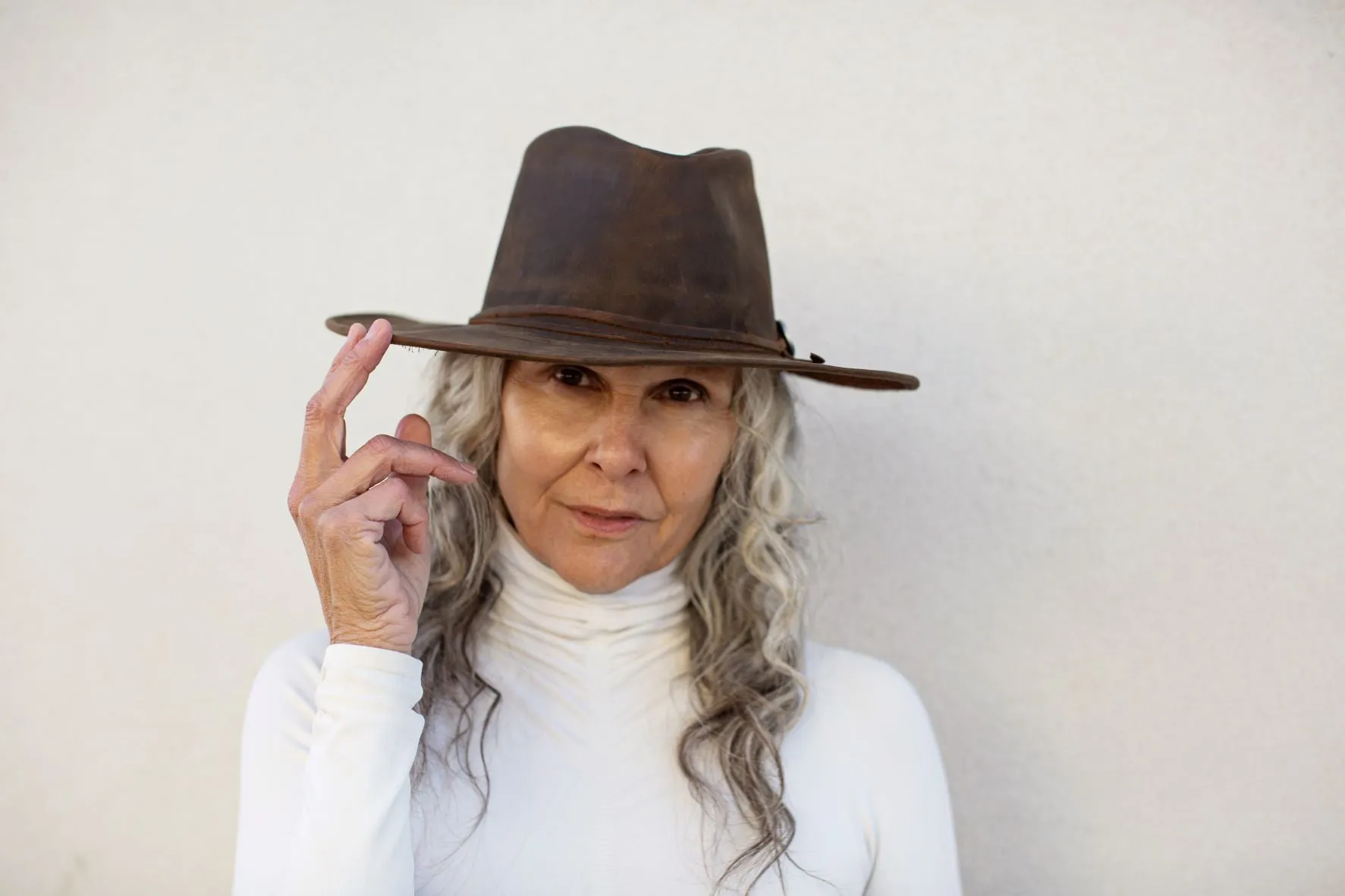 WILDER WIDE BRIM LEATHER HAT - CHOCOLATE