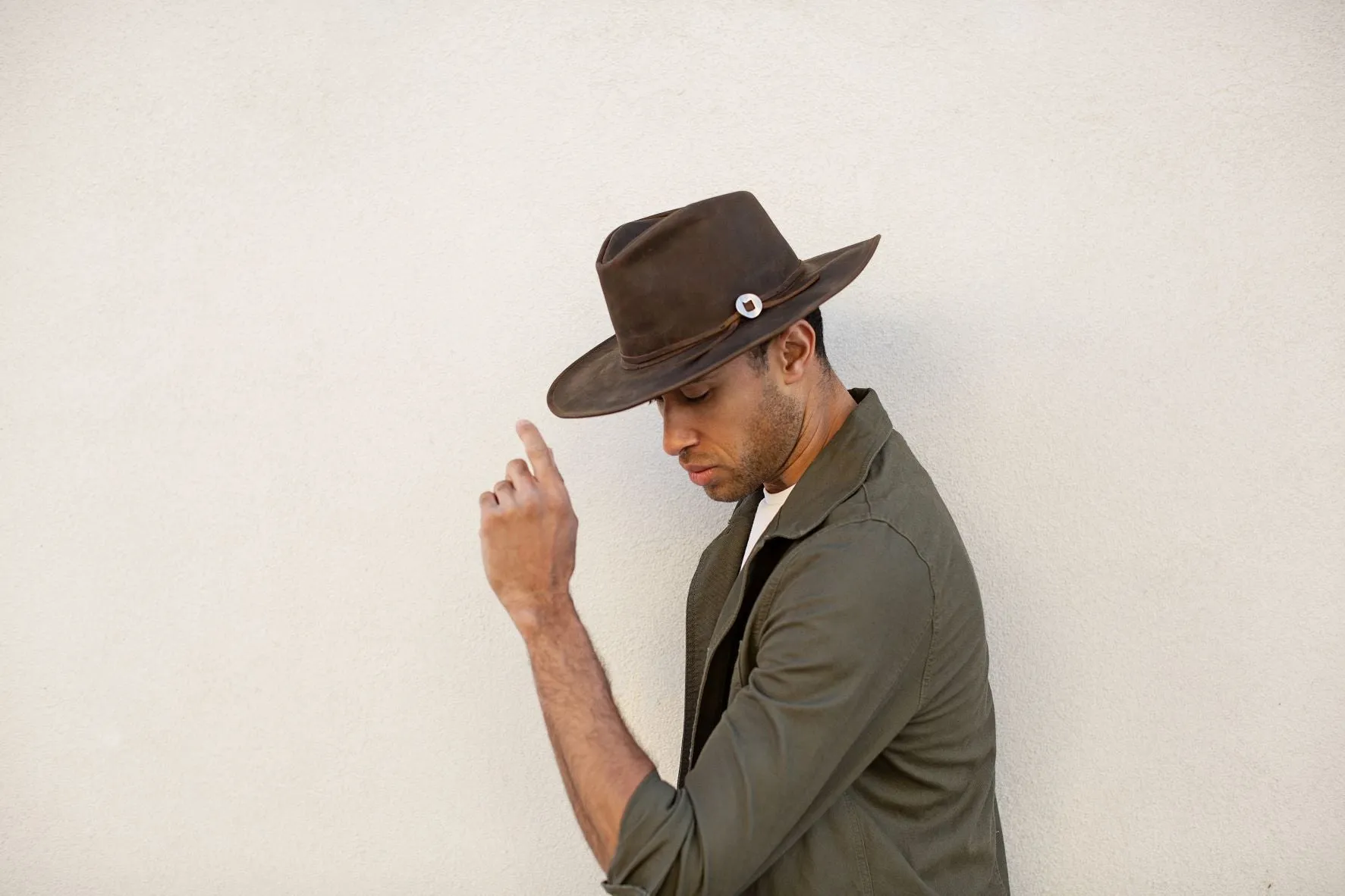 WILDER WIDE BRIM LEATHER HAT - CHOCOLATE