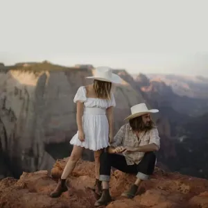 Will & Bear Buck Bone White Straw Cowboy Hat